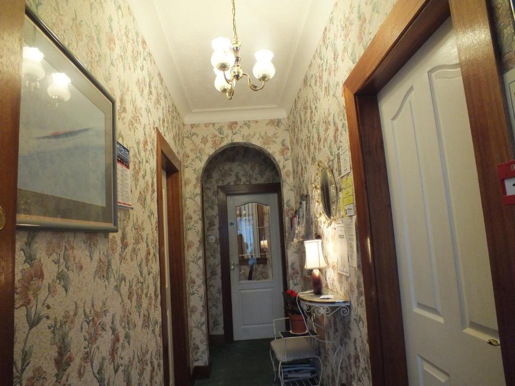 Glendarroch Guest House Largs Eksteriør billede